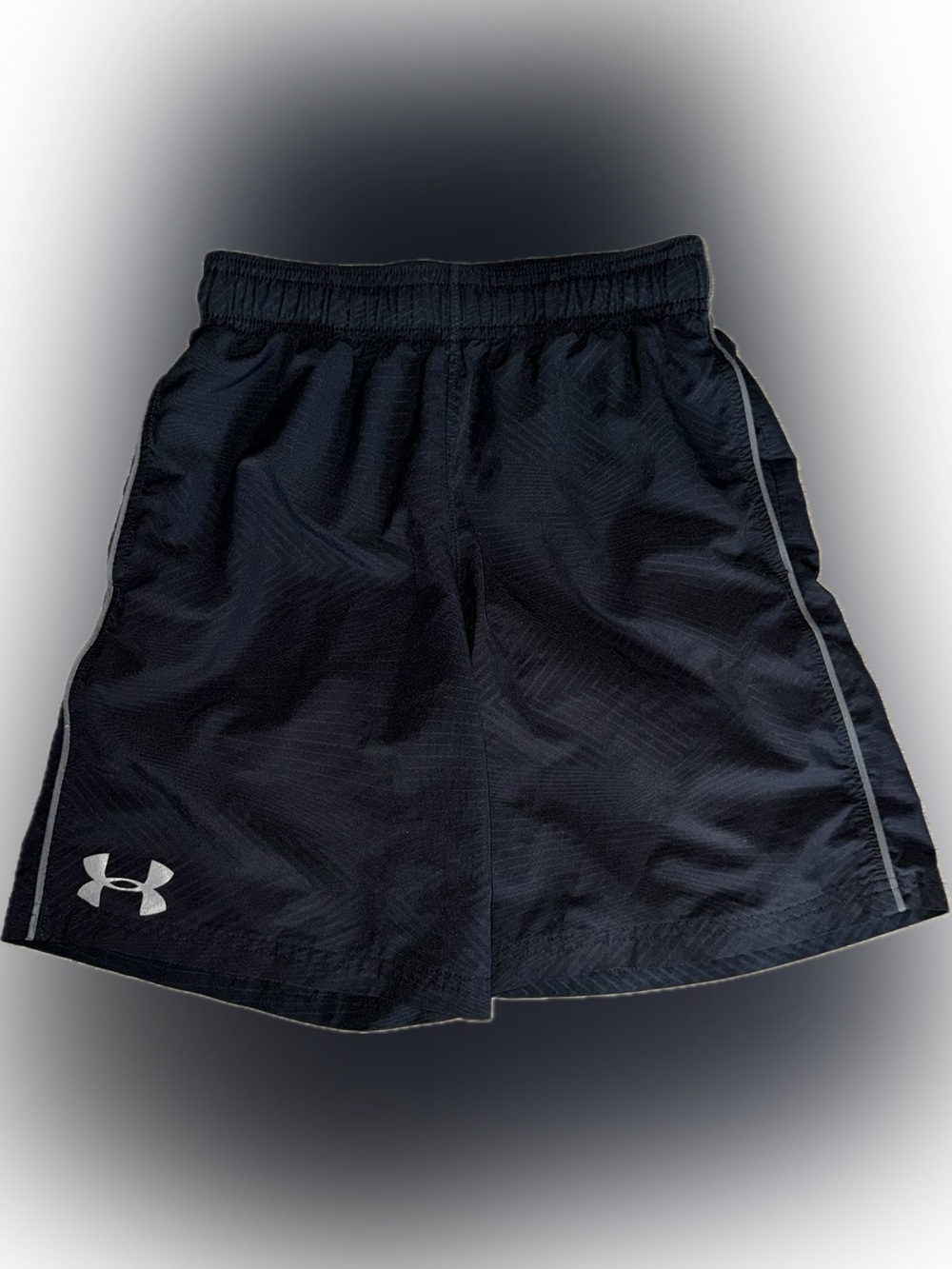 🌸Under Armour, Boys super lightweight athletic shorts